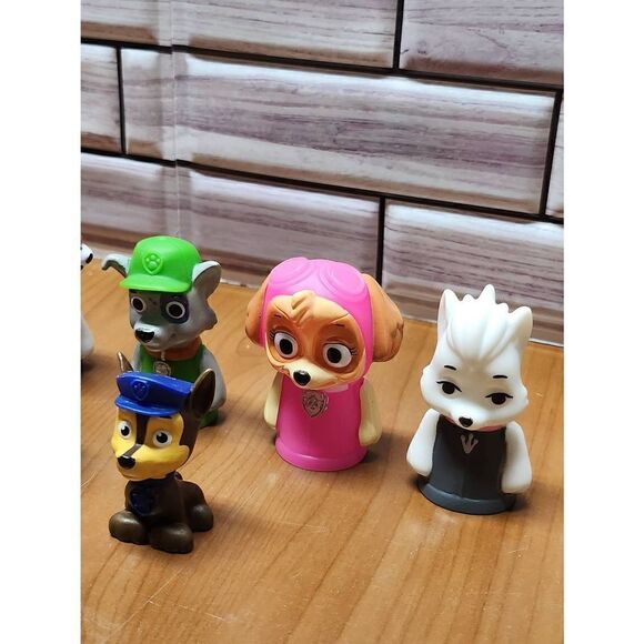 Paw Patrol Lot    - Picture 13 of 13